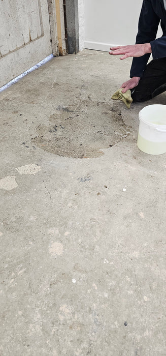 Coo-Var Oil Remover, Removing Oil From Garage Floor